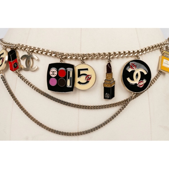 Authentic vintage Chanel belt - Picture 10 of 11